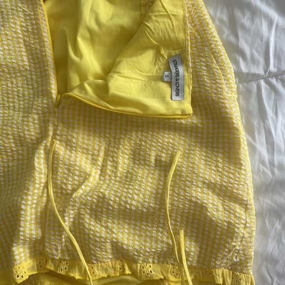 Strangers & lovers midi adjustable linen yellow gingham skirt - Picture 5 of 5